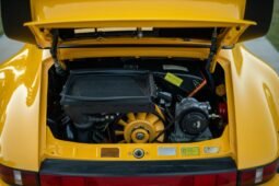 
										1989 Porsche 911 Speedster full									