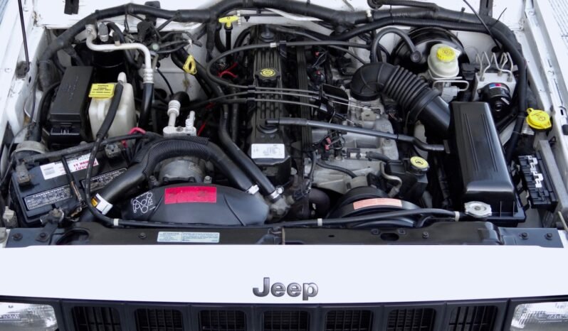 
								1998 Jeep Cherokee 4X4 full									