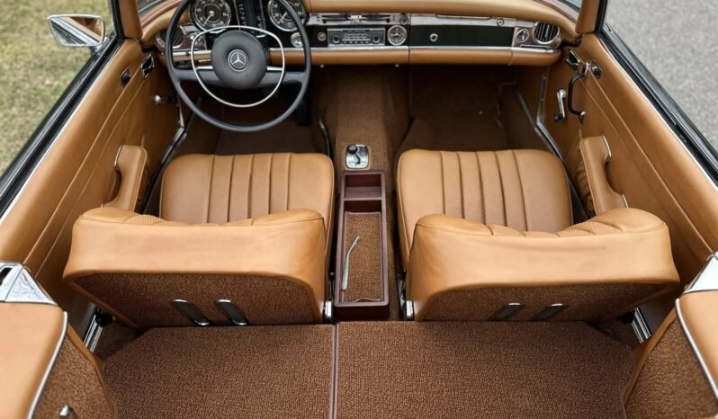 
								1968 Mercedes-Benz 280SL 4-Speed full									