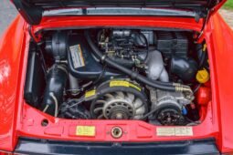 
										1990 Porsche 911 Carrera Guards Red full									