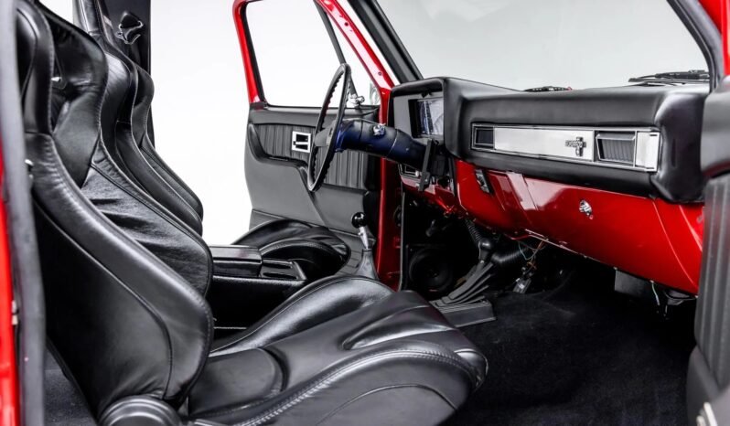 
								1986 Chevrolet K5 Blazer Silverado full									