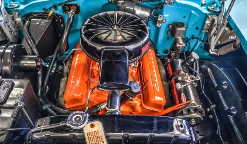 
								1957 Chevrolet Bel Air V8 2-Door full									