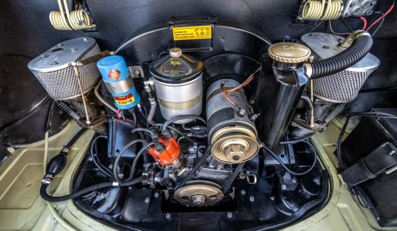 
								1964 Volkswagen Karmann Ghia full									