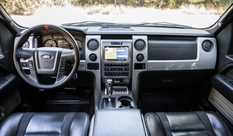 
								2011 Ford F-150 SVT Raptor SuperCab full									