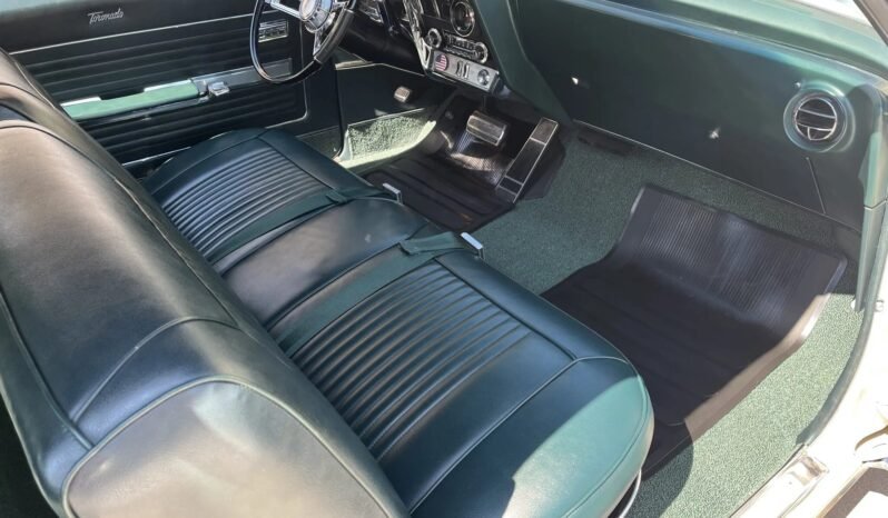 
								1966 Oldsmobile Toronado full									