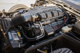 
										1993 Chevrolet Corvette ZR-1 V8 full									