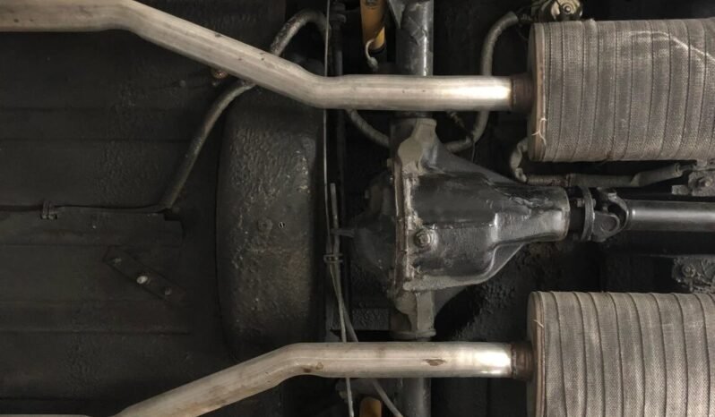 
								1966 Sunbeam Tiger 4-Speed full									