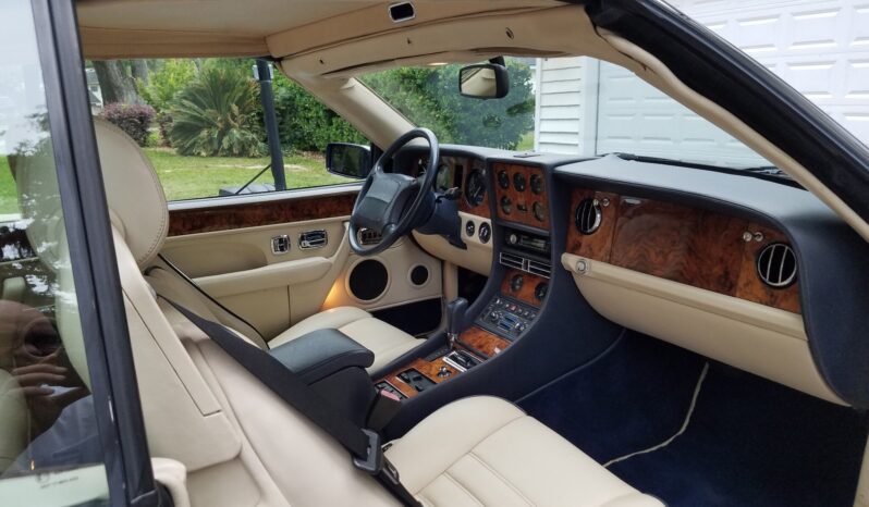 
								1997 Bentley Azure full									