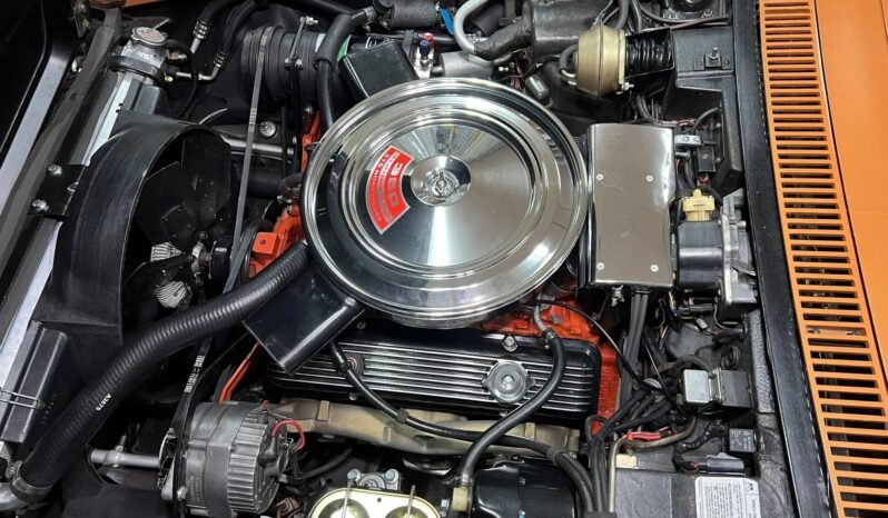 
								1971 Chevrolet C3 Corvette full									