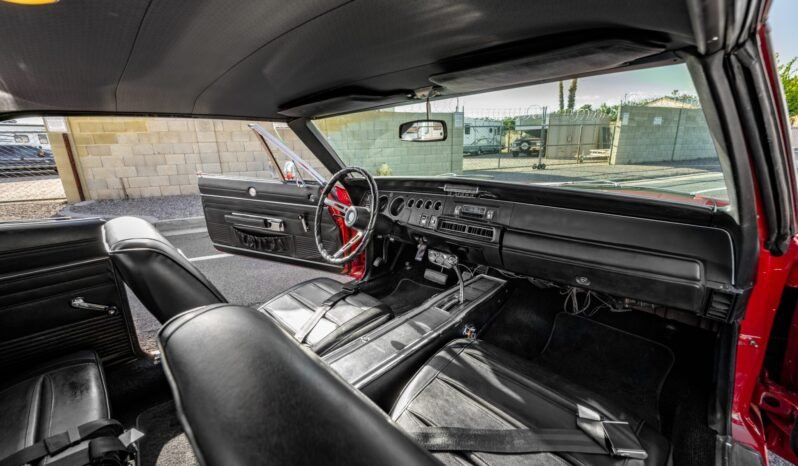 
								1968 Dodge Charger 383 V8 full									