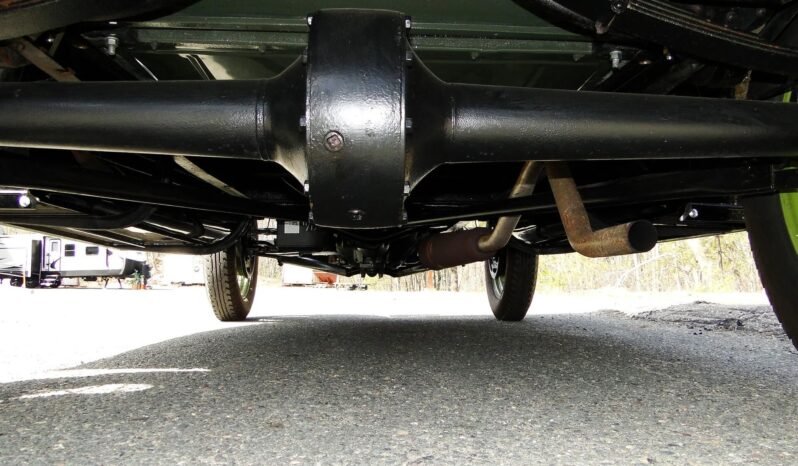 
								1931 Ford Model A Deluxe full									