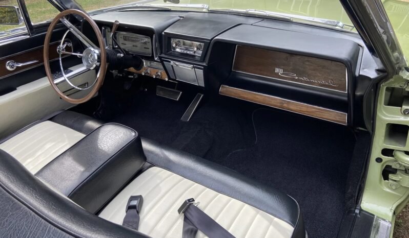 
								1962 Lincoln Continental Convertible 3-Speed full									