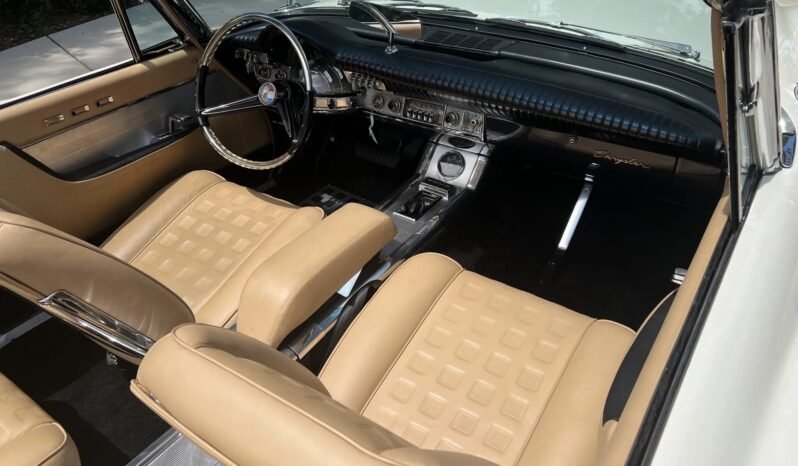 
								1961 Chrysler 300G White full									