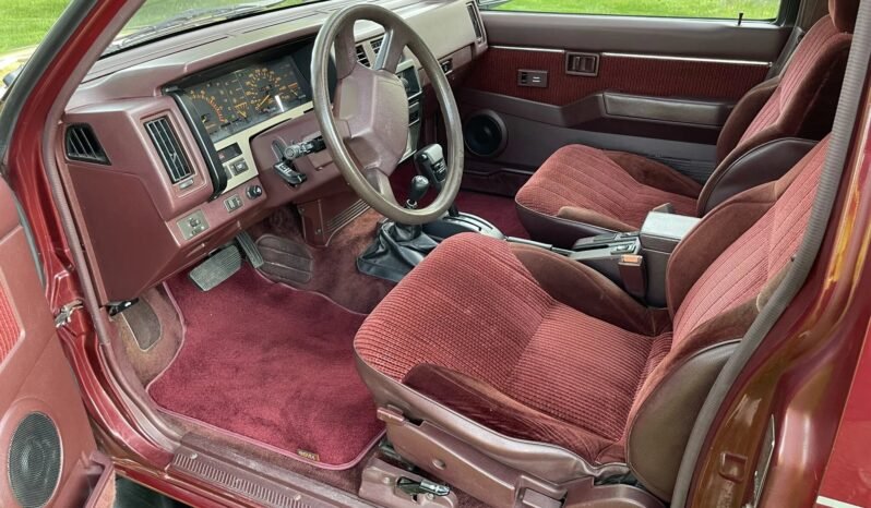 
								1988 Nissan Pathfinder SE V6 full									