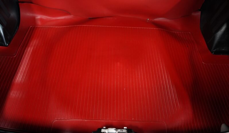 
								1962 Chevrolet C1 Corvette full									