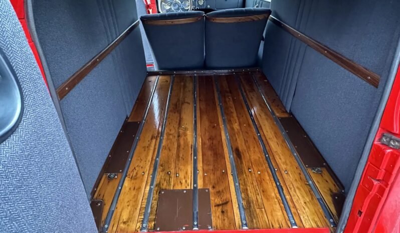 
								1935 Ford Sedan Delivery V8 full									