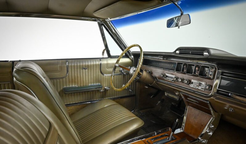 
								1966 Pontiac Grand Prix full									