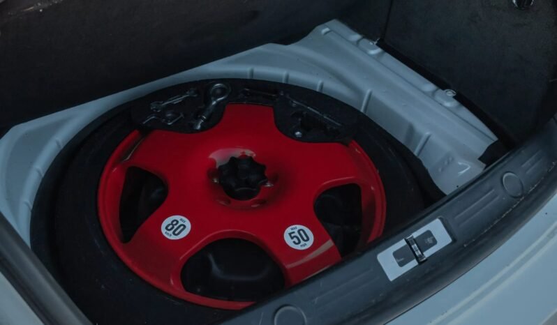 
								2010 Bentley Continental GT White full									