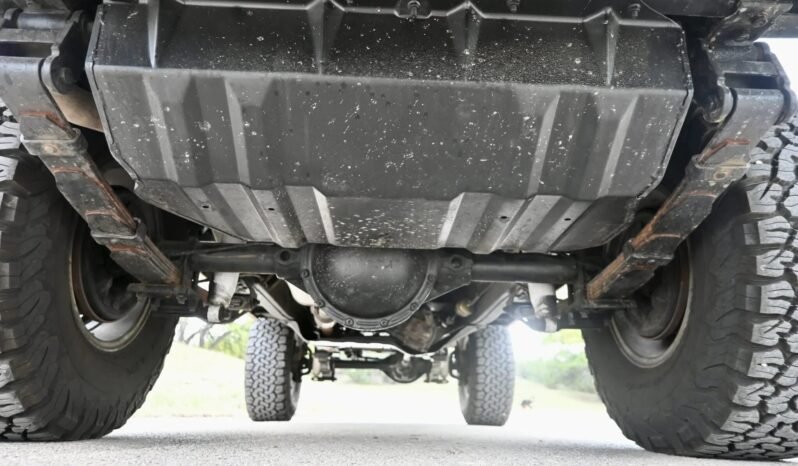 
								1981 Jeep CJ-8 Scrambler 4X4 full									