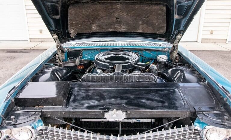 
								1960 Cadillac Series 62 Convertible Blue full									