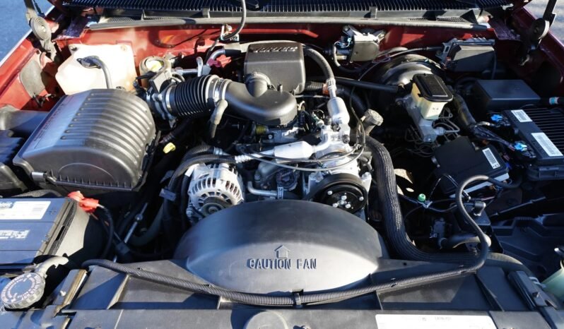 
								1999 Chevrolet Tahoe LS V8 full									