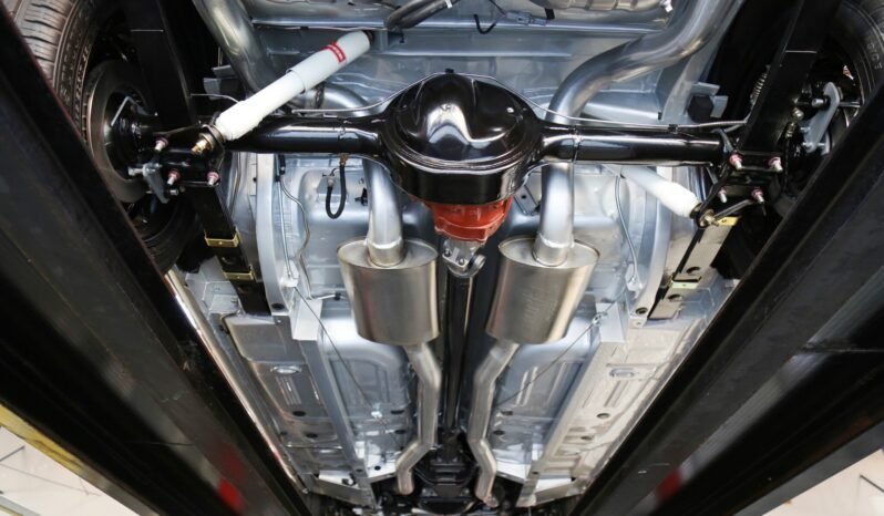 
								1969 Ford Mustang Mach 1 Metallic Silver V8 full									