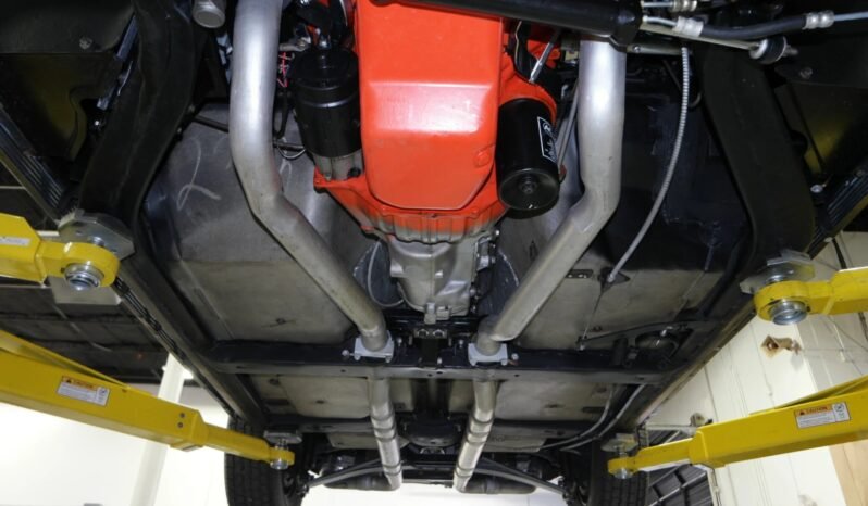 
								1963 Chevrolet Corvette V8 full									