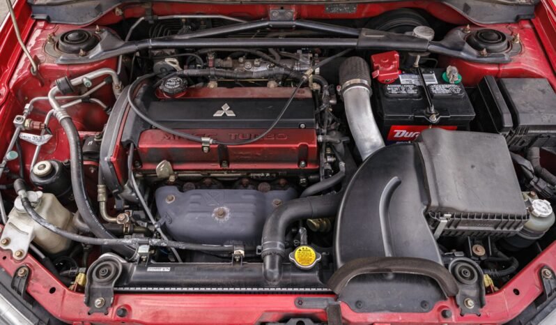 
								2006 Mitsubishi Lancer Evolution IX 2.0 full									