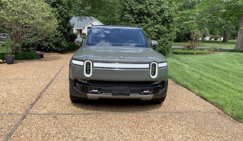 
								2023 Rivian R1S Launch Edition Green full									