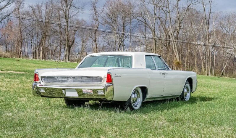 
								1962 Lincoln Continental 430 V8 full									