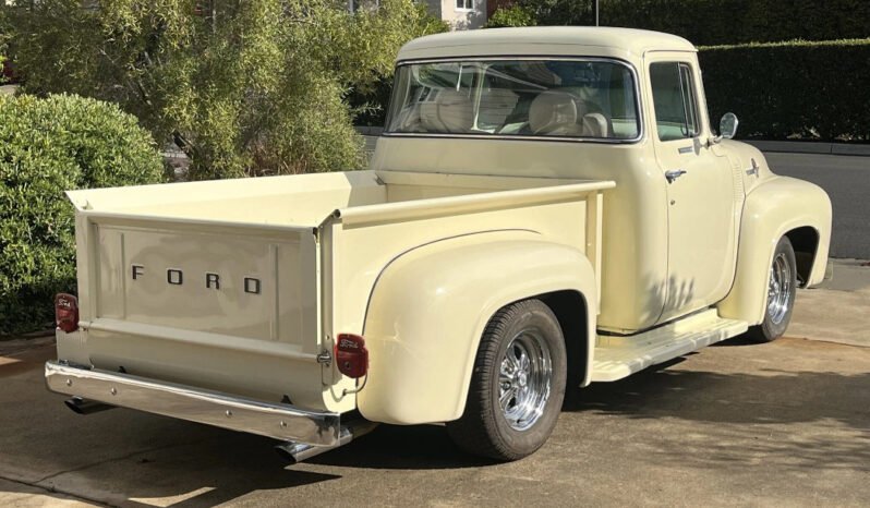 
								1956 Ford F-100 Big Window full									