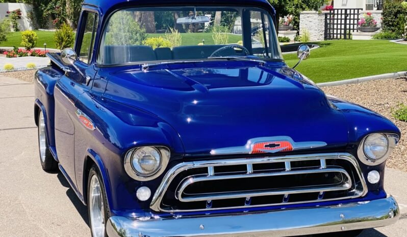 
								1957 Chevrolet 3100 Big Window V8 full									