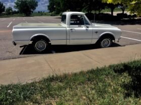 1967 Chevrolet C10 Pickup Truck 283CI V8