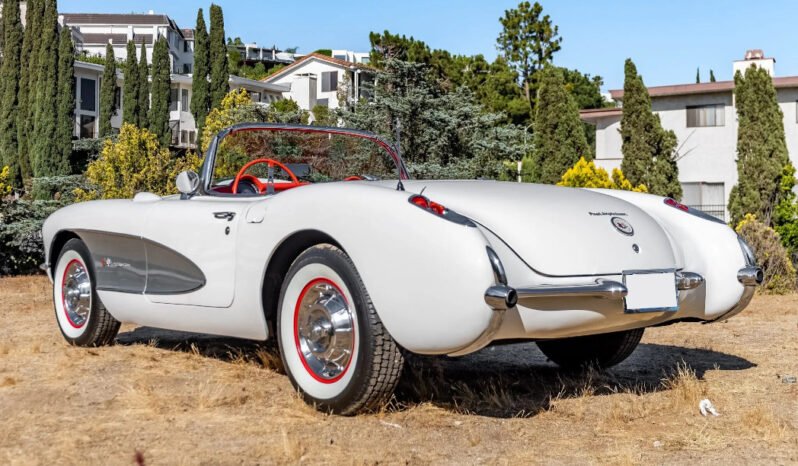 
								1957 Chevrolet Corvette Convertible full									