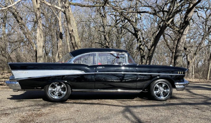
								1957 Chevrolet Bel Air Hardtop Coupe full									