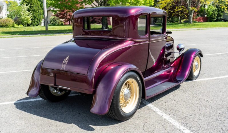 
								1929 Ford Model A Hot Rod Coupe full									