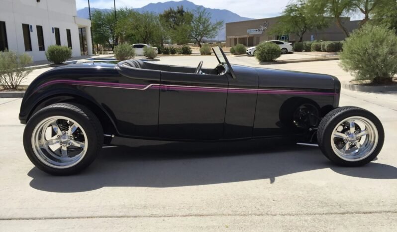 
								1932 Ford Highboy Roadster full									