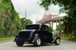 1932 Ford 5-Window Coupe Street Rod
