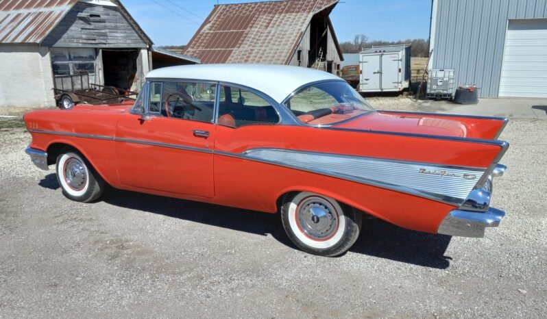
								1957 Chevrolet Bel Air 3-Speed full									
