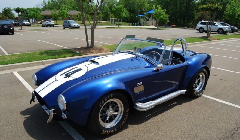 
								1965 Superformance MKIII 427 Shelby Cobra V8 full									