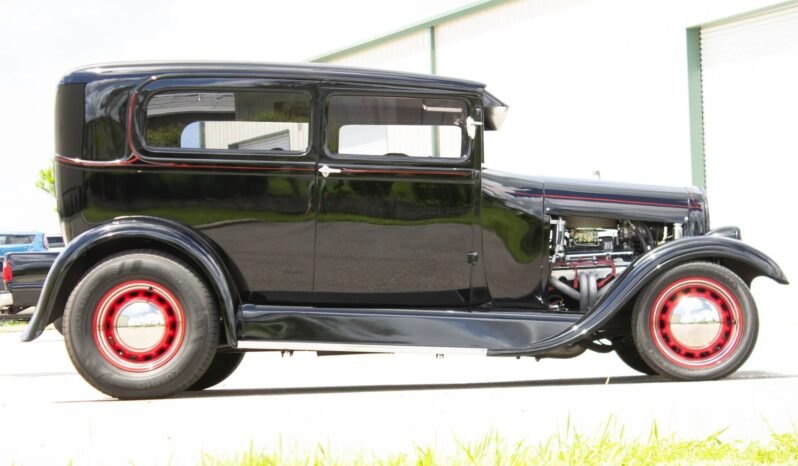 
								1928 Ford Model A Street Rod full									