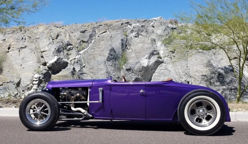 
								1931 Ford Model A Roadster full									