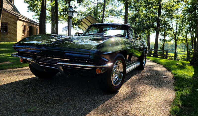 
								1967 Chevrolet C2 Corvette V8 full									