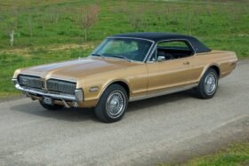 1968 Mercury Cougar XR7 V8