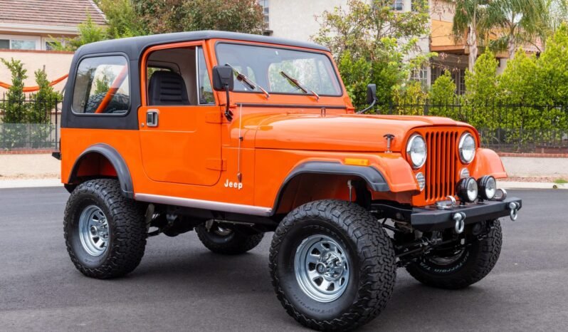 
								1983 Jeep CJ-7 4X4 full									