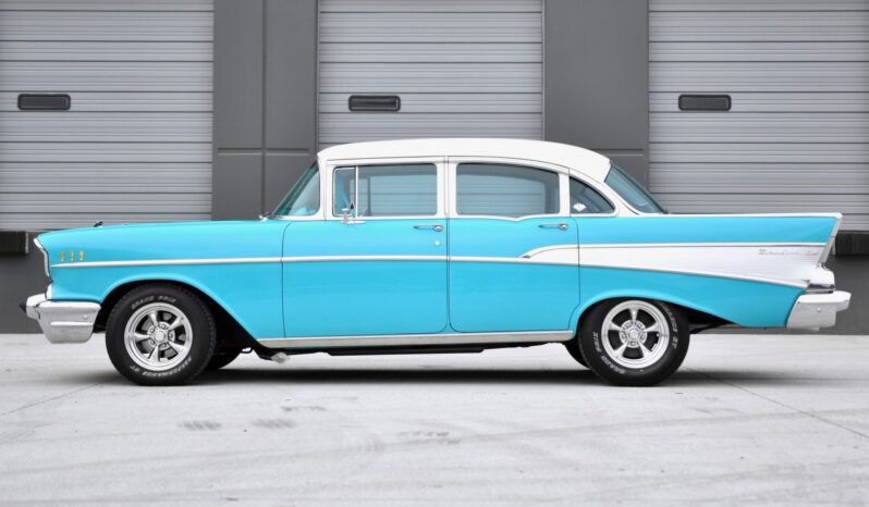 
								1957 Chevrolet Bel Air Sedan 2-Speed full									