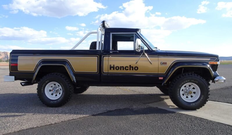 
								1977 Jeep J10 Honcho V8 Pickup Truck full									