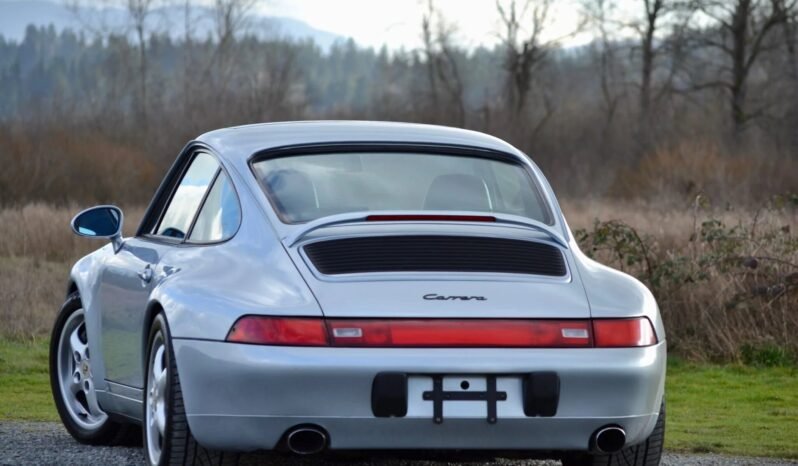 
								1995 Porsche 911 Carrera Coupe full									