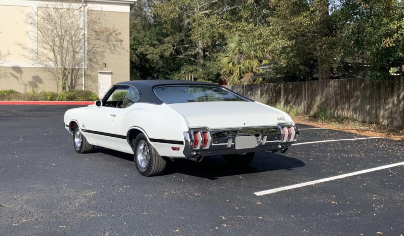 
								1970 Oldsmobile 442 W-30 full									
