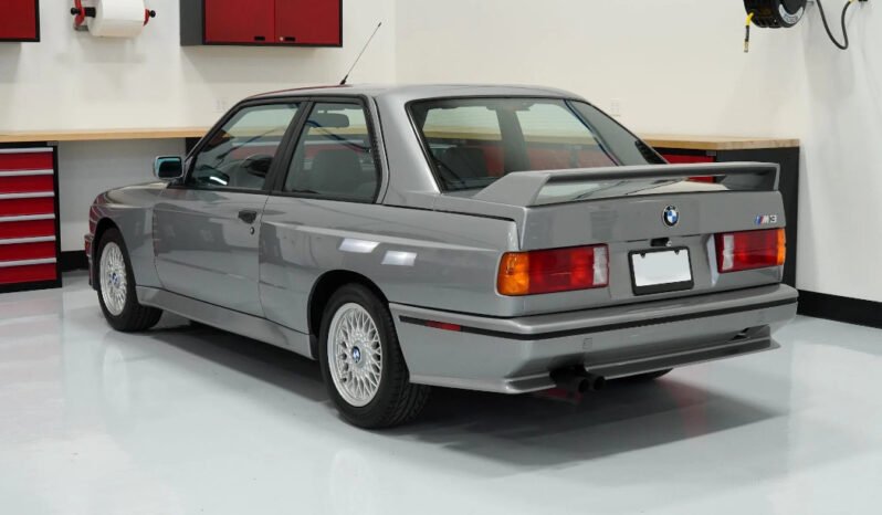 
								1988 BMW M3 2.3L E30 Coupe full									